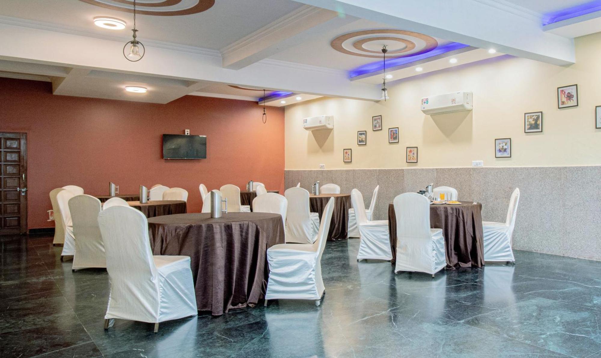 Treebo The Anchorage Malviya Nagar Hotel Jaipur Luaran gambar